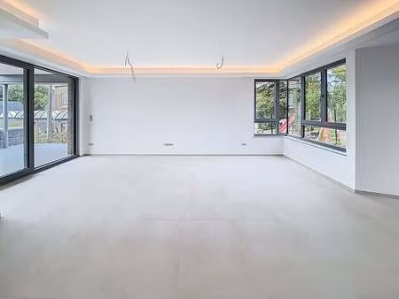 appartement à louer à braine-l'alleud € 1.875 (lg7wy) | zimmo