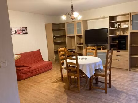 location appartement 2 pièces 47 m² à coignières (78310)
