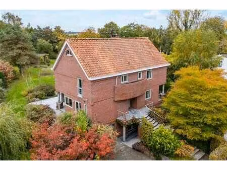 très belle villa idéale pour profession libérale