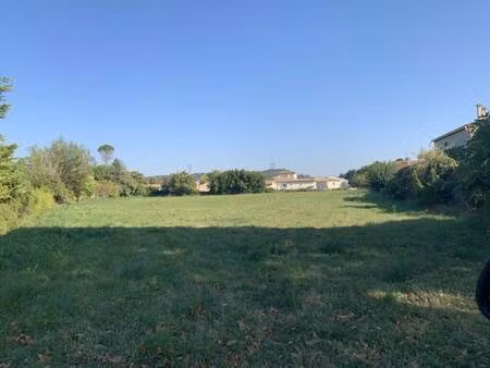 terrain constructible viabilisé à vendre