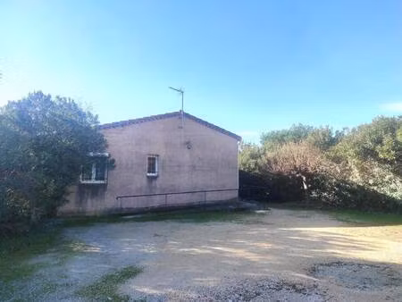 maison de plain-pied à vendre