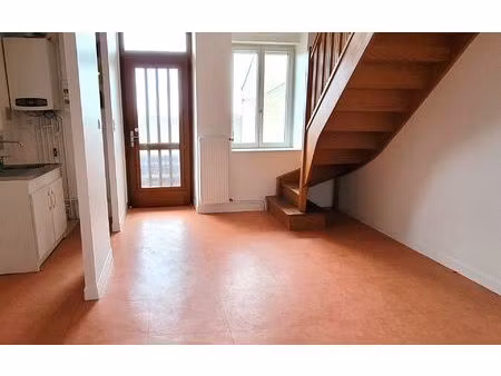 location appartement  m² t-2 à montchanin  390 €