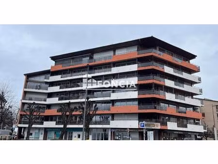 local commercial pour investisseur