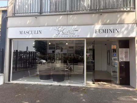 local commercial de 83 m² proche gare juvisy sur orge