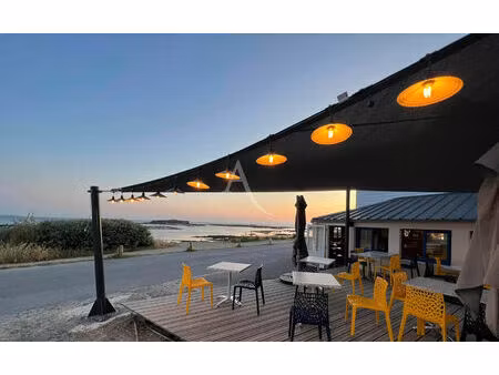 restaurant bord de mer