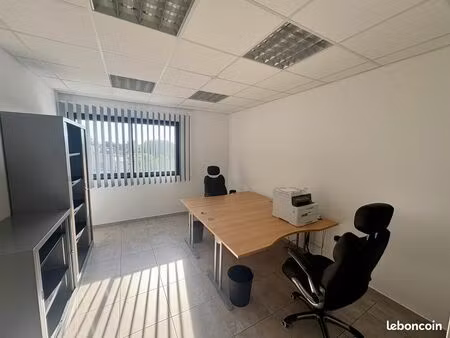 bureaux 17 m² salon-de-provence