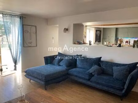 vente maison à sainte-gemme-la-plaine (85400) : à vendre / 194m² sainte-gemme-la-plaine