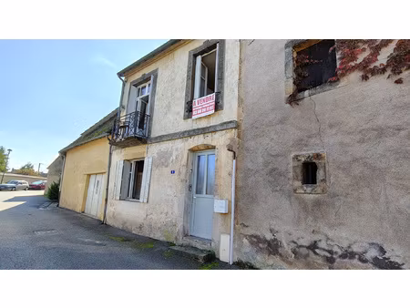 ancienne école de musique d'arnay-le-duc à rénover un char
