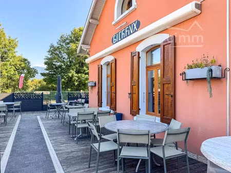 vente locaux professionnels 8 pièces 170 m² à barraux (38530)  139 000 €
