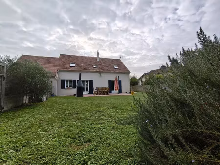 vente maison 5 pièces 134 m² nesles-la-vallée (95690)