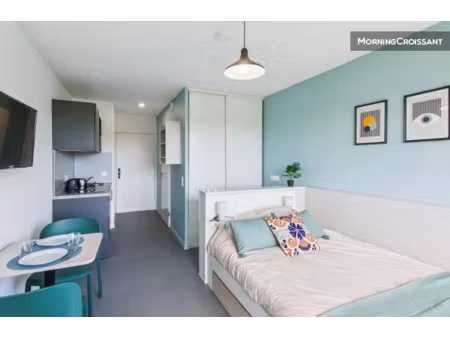 location meublée appartement 1 pièce 20 m² à saint-barthélemy-d'anjou (49124)  590 €