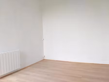 location appartement 3 pièces 43 m² à renazé (53800)  425 €