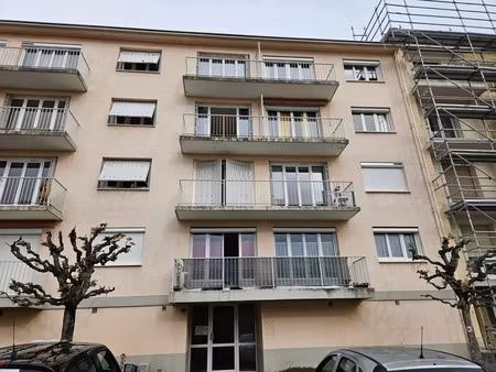 location appartement 1 pièce 31 m² à issoire (63500)  430 €