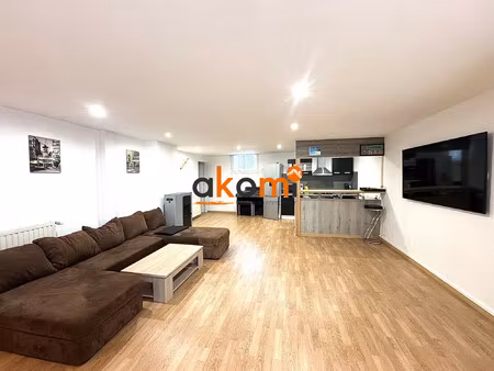 maison individuelle rénovée – 160 m² habitables – 2 appar