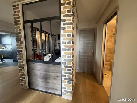 appartement 3 pièces 82 m²