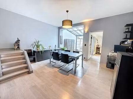 belle maison 4 chambres + grand atelier !