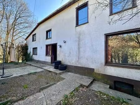 vielsalm - spacieuse maison 6ch avec jardin à renover