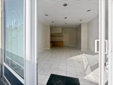 location locaux professionnels à chateaubriant (44110)  470 €