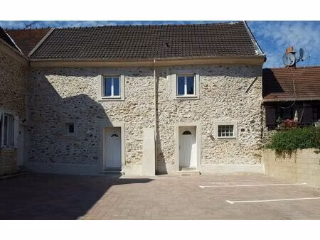 location appartement  58.93 m² t-3 à mouroux  820 €