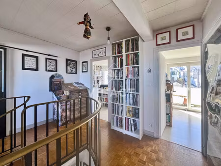 duplex 4 chambres - parking - balcons