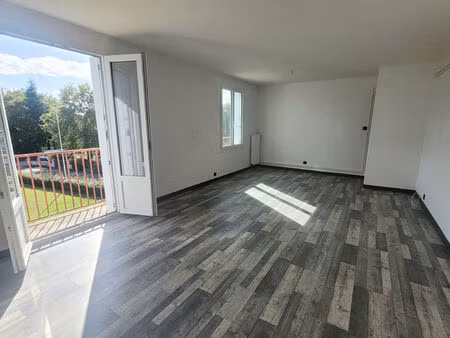 a louer a saint-avertin : bel appartement lumineux de 3 pièces proche commodités