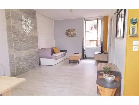 appartement saint-pierre-la-palud 54 m² t-3 à vendre  159 000 €