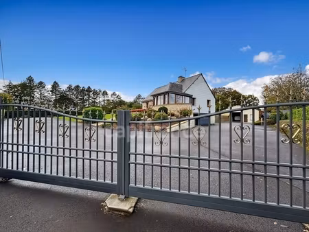 maison de campagne 154 m² sur 3161m² terrain proche de villedieu les poeles