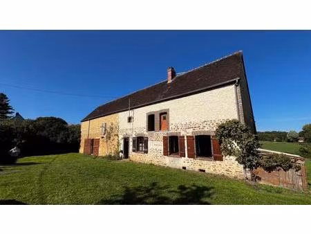 perche  authentique corps de ferme sur 11 100 m² de terrain