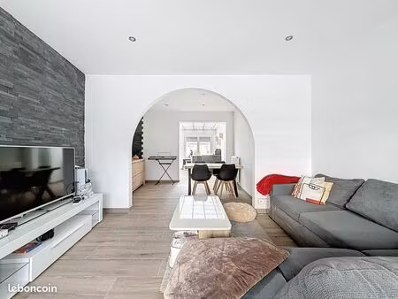 maison 3 pièces 73 m²