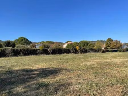 terrain constructible viabilisé à vendre