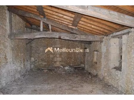 garage en pierre 51 m2 37 000 €