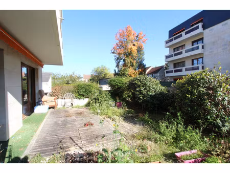 la charité sur loire centre  proche gare et commerces