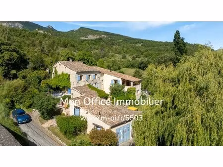 référence : 5936-asa - ancienne ferme transformée en maison d'hôtes avec piscine