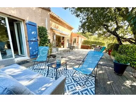 maison traditionnelle de 140 m² à les arcs