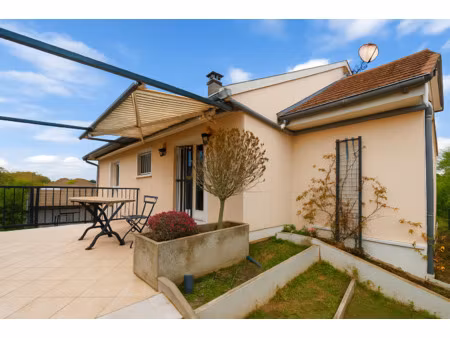 maison familiale 7 pièces de 139m2 de surface utile (105m2 s