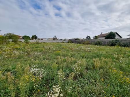 achat terrain 1 000m² albon 26140