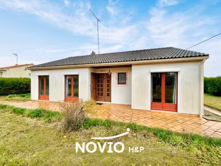 vente maison 4 pièces 81 m² à beaumont (86490)  159 900 €