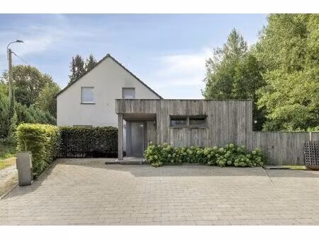 prachtige woning op een zeer rustige locatie