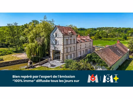 moulin 1750 entièrement rénové