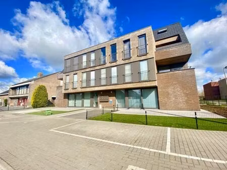 duplex te koop in oosteeklo