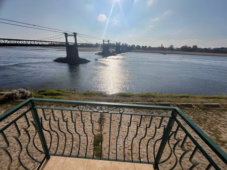 maison en bord de loire