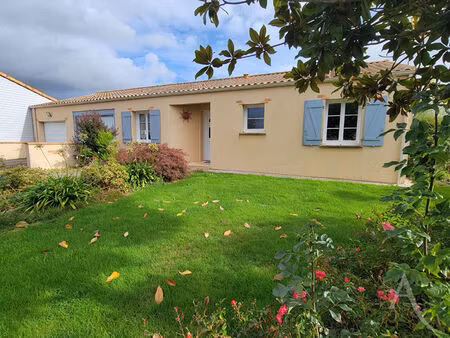 vente maison 6 pièces  122.00m²  saint