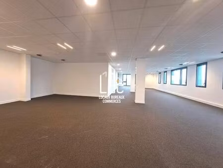 bureau de prestige de 161 m2 en location - rezé  pays de la loire