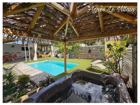 maison familiale avec piscine spa et studio