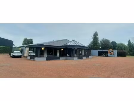 surface commerciale à vendre à chaussée de wavre 268a wanze (vbd44157)