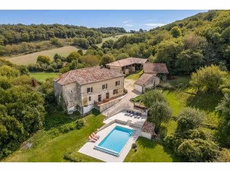 maison de luxe de 6 chambres en vente à boussan  occitanie