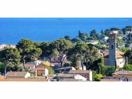 terrain carqueiranne (83)