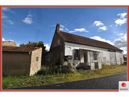 longère à rénover avec fort potentiel :