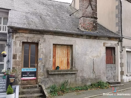 maison à rénover à st thomas de courceriers