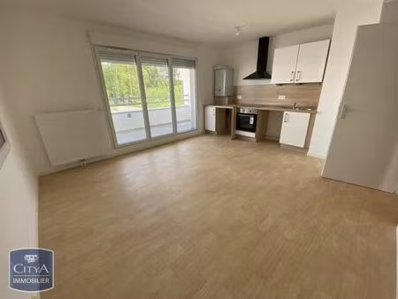 location appartement 2 pièces 40 m² à montlouis-sur-loire (37270)
